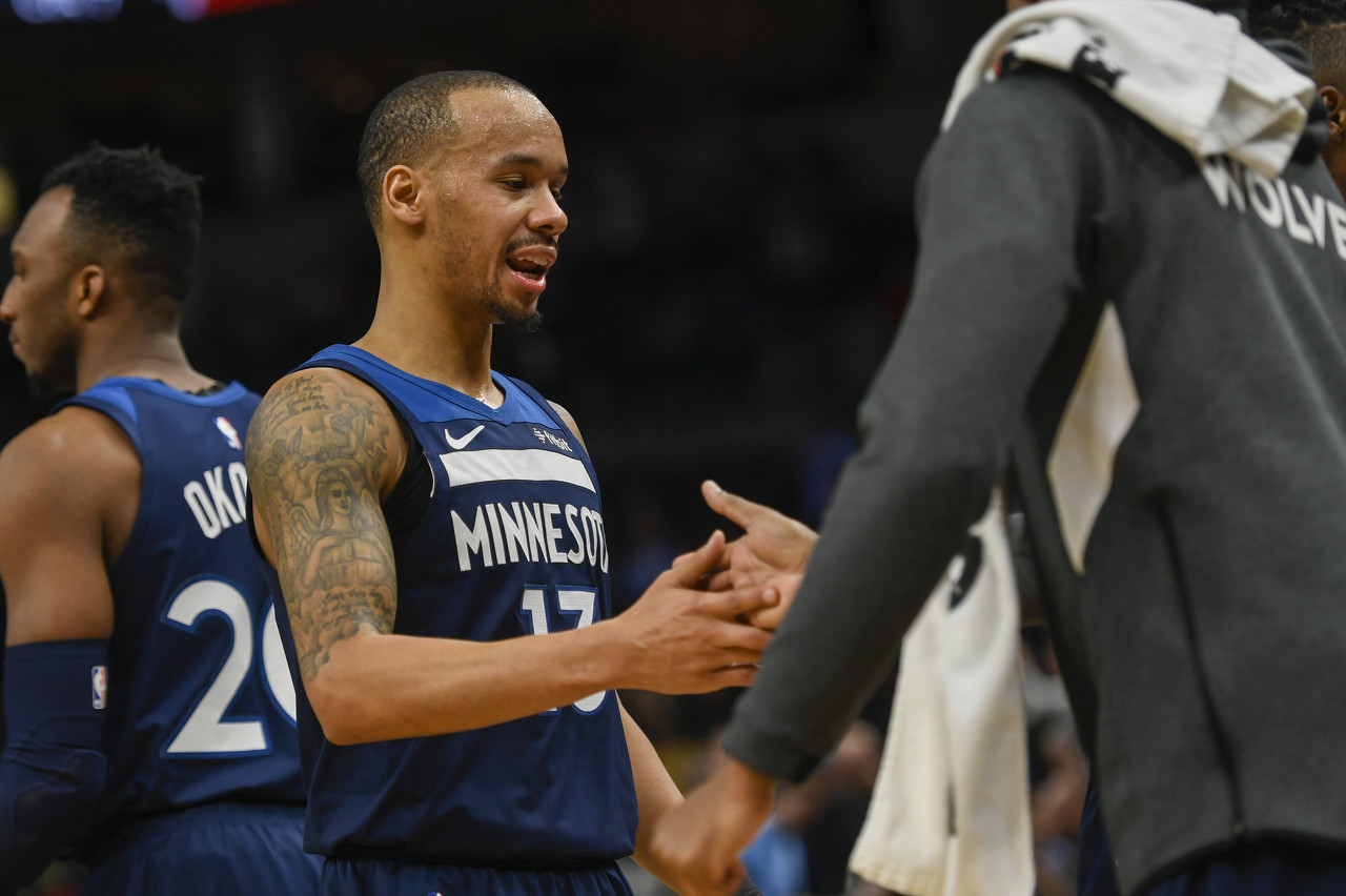 英超维拉绝杀阿森纳！埃梅里复仇接替自己的阿尔特塔六年不晚！（英超维拉绝杀阿森纳，埃梅里雪耻击败接班人阿尔特塔，六年迟到也不晚）