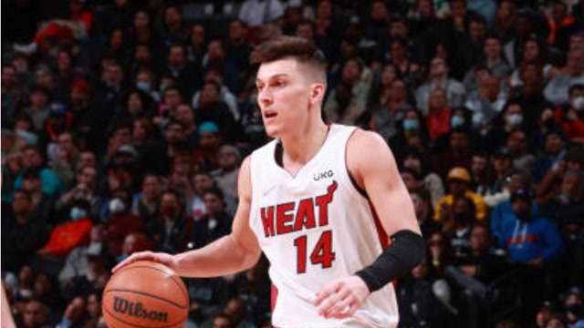 美记：猛龙希望提升内线实力，对小萨&浓眉都表现出兴趣（美媒：猛龙寻求补强内线，有意小萨与浓眉）