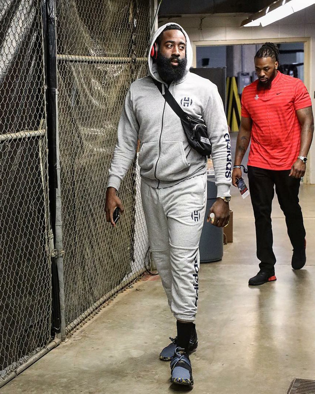 乔-科尔：基耶萨应获得更多时间，他是我愿意合作的那种球员（乔-科尔：基耶萨该获得更多出场时间，他正是我想合作的类型）