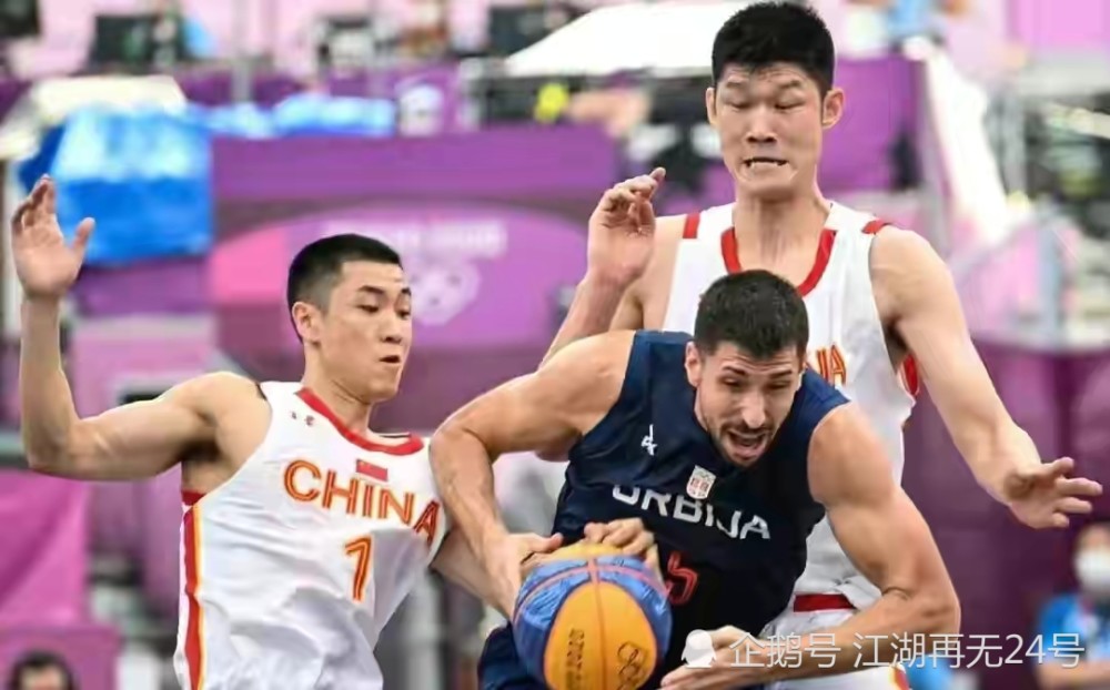 穆斯卡特带队两年两夺中超冠军，仅次于里皮、斯科拉里、图拔（穆斯卡特执教两载连夺两座中超桂冠，成就仅逊里皮、斯科拉里与图拔）