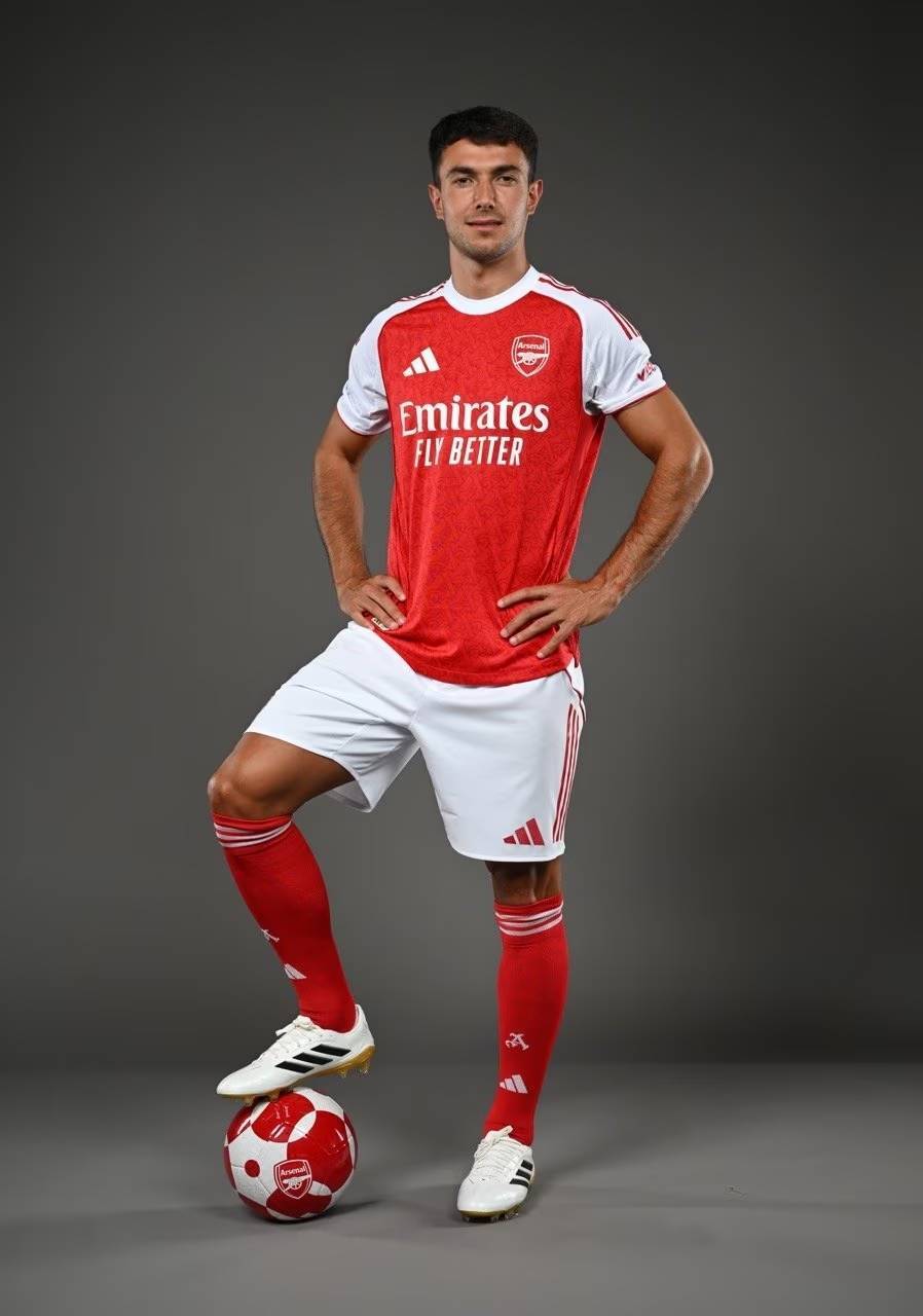 巴萨官方：12月10日对阵法兰克福的欧冠比赛将回归诺坎普举行（巴萨官宣：12月10日欧冠对阵法兰克福的比赛将在诺坎普进行）