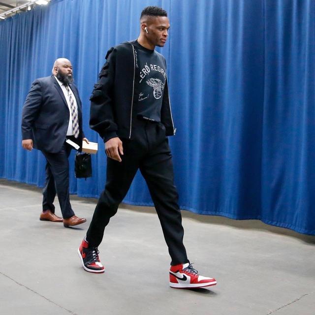 澳媒：曾凡博不接受伊拉瓦拉老鹰报价，前往澳篮的选项已关闭（澳媒：曾凡博拒绝伊拉瓦拉老鹰报价，NBL之行告吹）