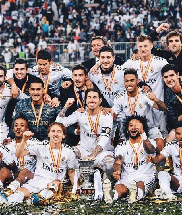 排除伤病！天空：弗拉霍维奇内收肌轻度疲劳，有望出战佛罗伦萨（无大碍！天空：弗拉霍维奇内收肌轻微疲劳，预计可战佛罗伦萨）