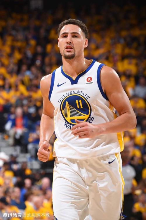 骑士伤病报告：米切尔因生病将缺席今天对阵公牛的比赛（骑士今日战公牛，米切尔因病缺阵）