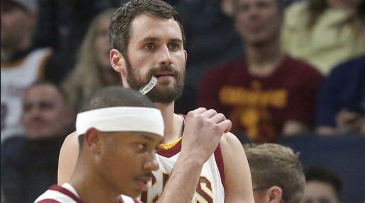 混合团体世界杯：德国队力克瑞典，邱党单打三分领衔，双打遗憾失利（混合团体世界杯：德国击退瑞典，邱党独揽三分，双打憾负）