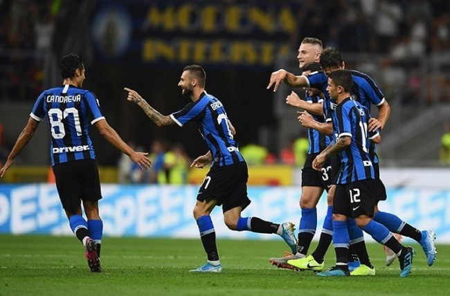 NBA新秀观察：状元秀首战亮眼,（NBA新秀速报：状元首秀表现抢眼）