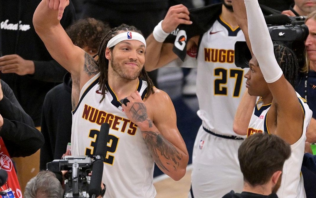 英超：利物浦主场4-0大胜埃弗顿（英超战报：利物浦主场4-0完胜埃弗顿）