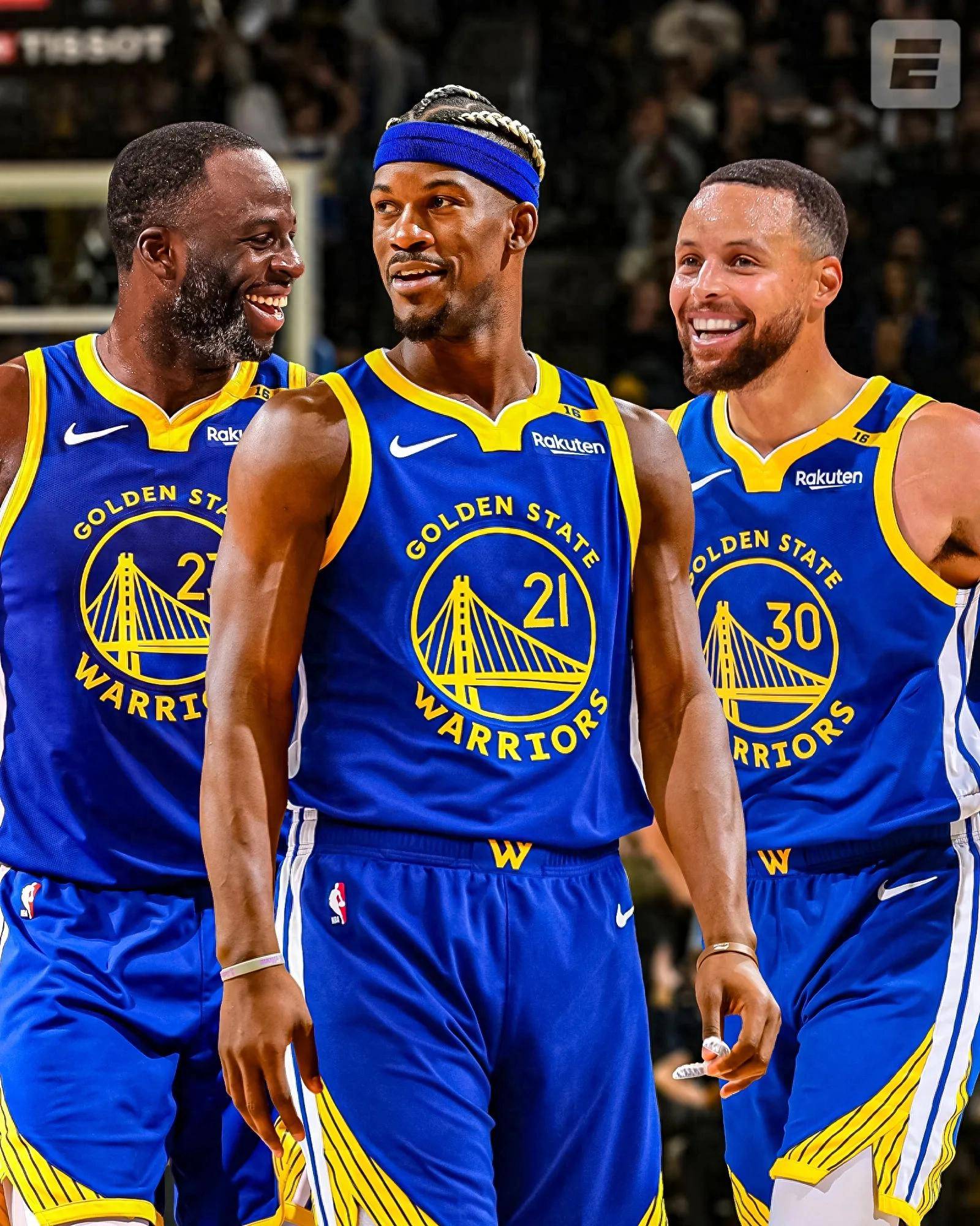 杨瀚森在接球时，凭借敏锐的观察（杨瀚森接球瞬间展现敏锐洞察力）