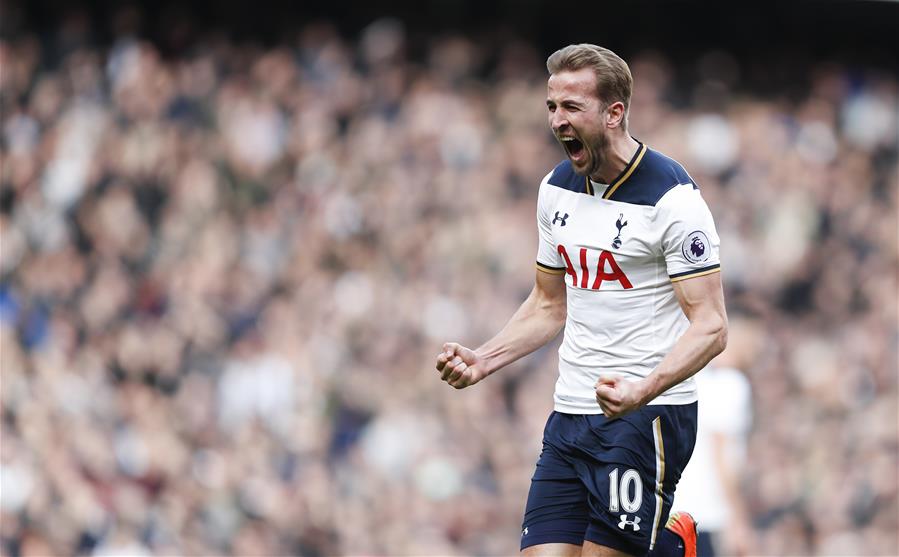 齐达内晒中国行照片：来中国遛了个弯，舒坦，下次还来（齐达内分享中国行照：来华走走挺舒坦，下次还想来）