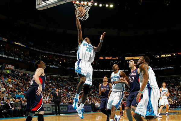 吉拉迪诺：夸德拉多等三人伤缺，我们很了解帕尔马的打法（吉拉迪诺：夸德拉多等三将伤停，我们对帕尔马踢法十分熟悉）