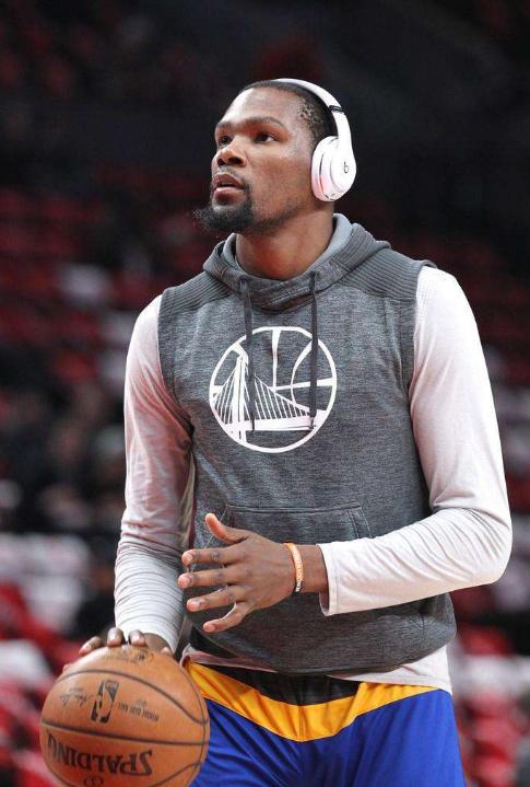 安切洛蒂：想带巴西赢得世界杯冠军；莫德里奇依然是顶级中场（安切洛蒂盼率巴西问鼎世界杯，莫德里奇依旧顶尖中场）