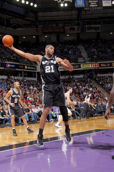 比赛集锦：都灵2-3米兰（精彩集锦：米兰3-2客胜都灵）